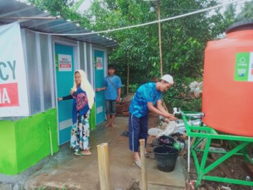 Bantuan Jaringan Air Bersih & Toilet Untuk Penyintas Cianjur